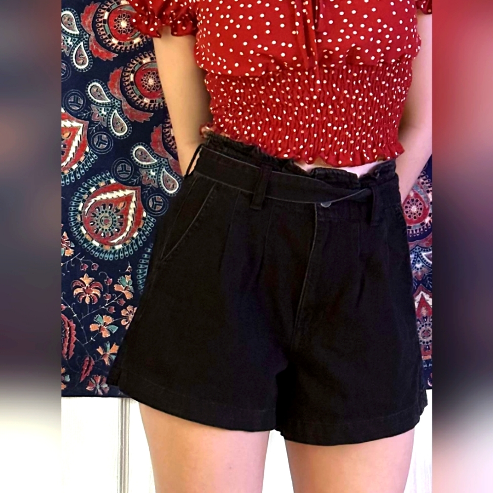 American Eagle black denim jean shorts with tie